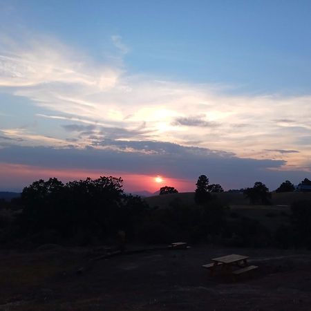 Campground At Sequoia Mountain Farms - Bring Your Own Tent Or Rv - No Bedrooms Or Beds Provided Miramonte Bagian luar foto