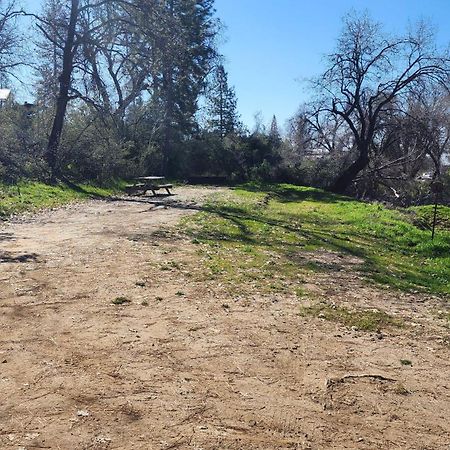 Campground At Sequoia Mountain Farms - Bring Your Own Tent Or Rv - No Bedrooms Or Beds Provided Miramonte Bagian luar foto