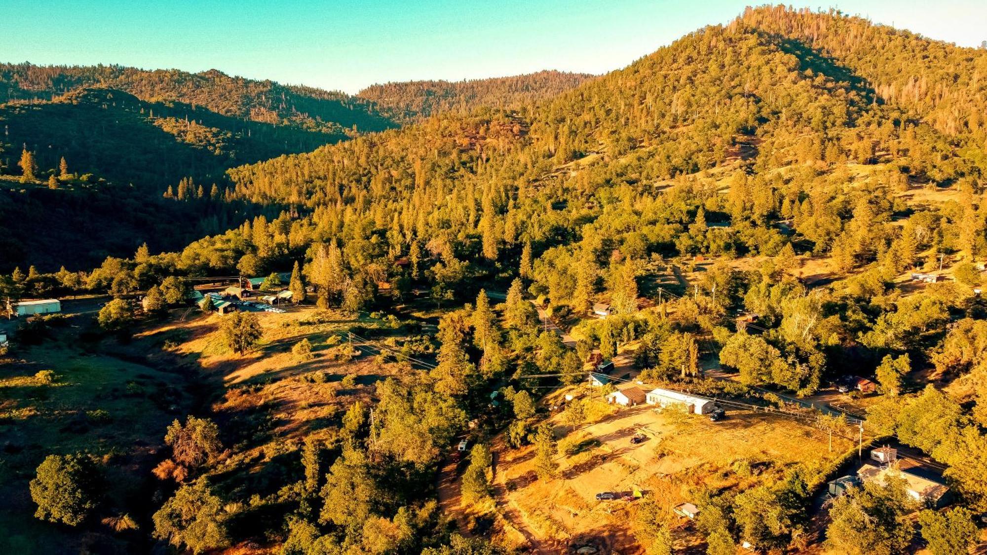 Campground At Sequoia Mountain Farms - Bring Your Own Tent Or Rv - No Bedrooms Or Beds Provided Miramonte Bagian luar foto