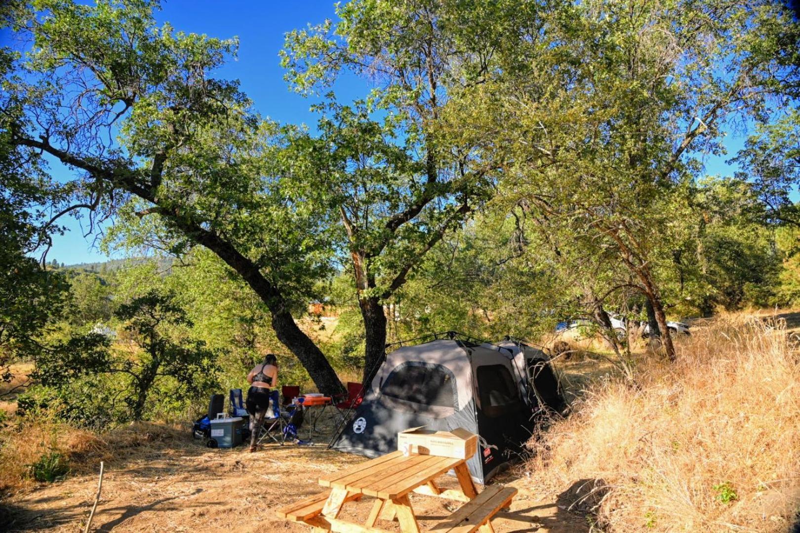 Campground At Sequoia Mountain Farms - Bring Your Own Tent Or Rv - No Bedrooms Or Beds Provided Miramonte Bagian luar foto