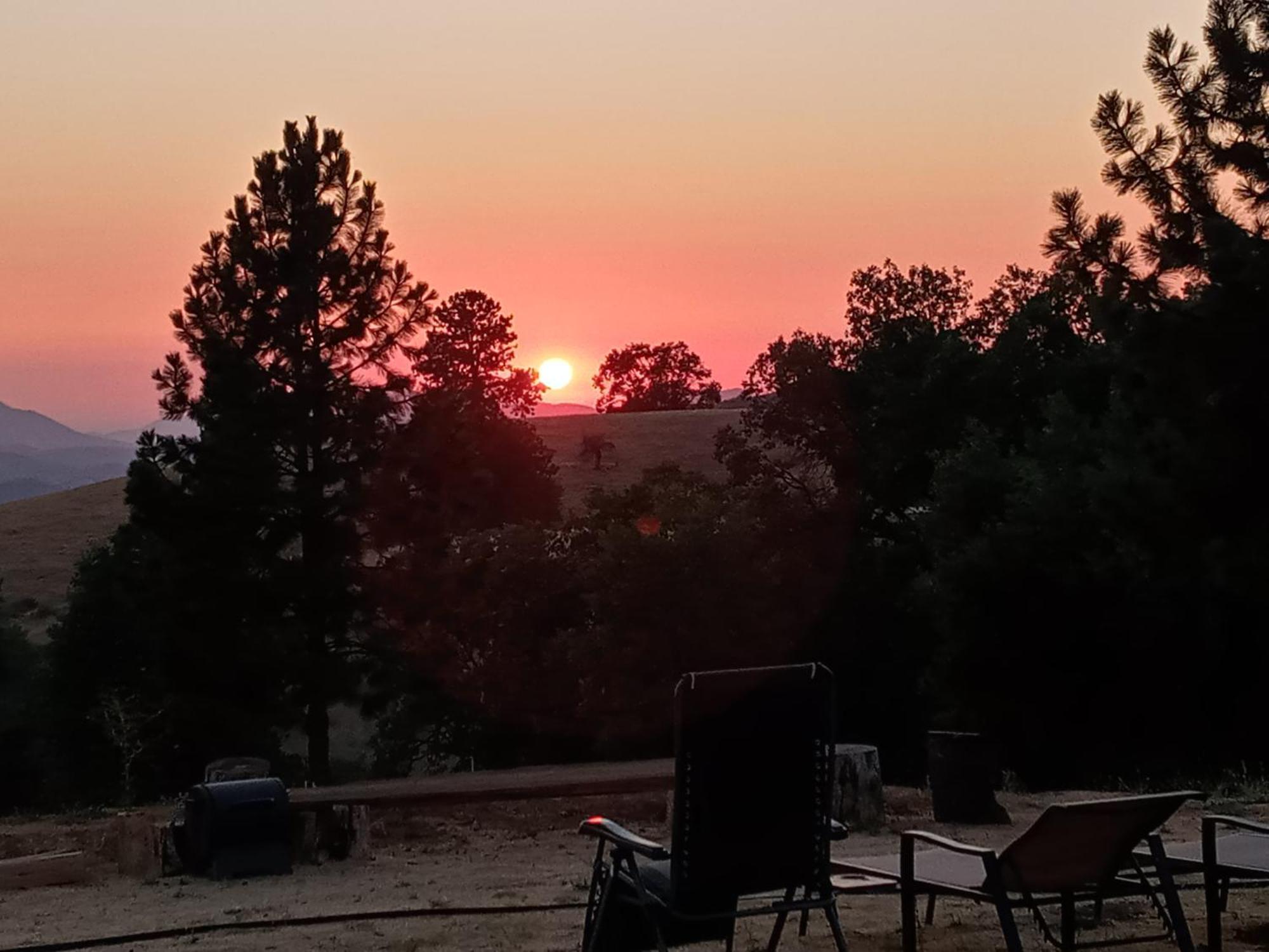 Campground At Sequoia Mountain Farms - Bring Your Own Tent Or Rv - No Bedrooms Or Beds Provided Miramonte Bagian luar foto