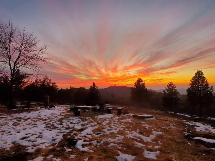 Campground At Sequoia Mountain Farms - Bring Your Own Tent Or Rv - No Bedrooms Or Beds Provided Miramonte Bagian luar foto